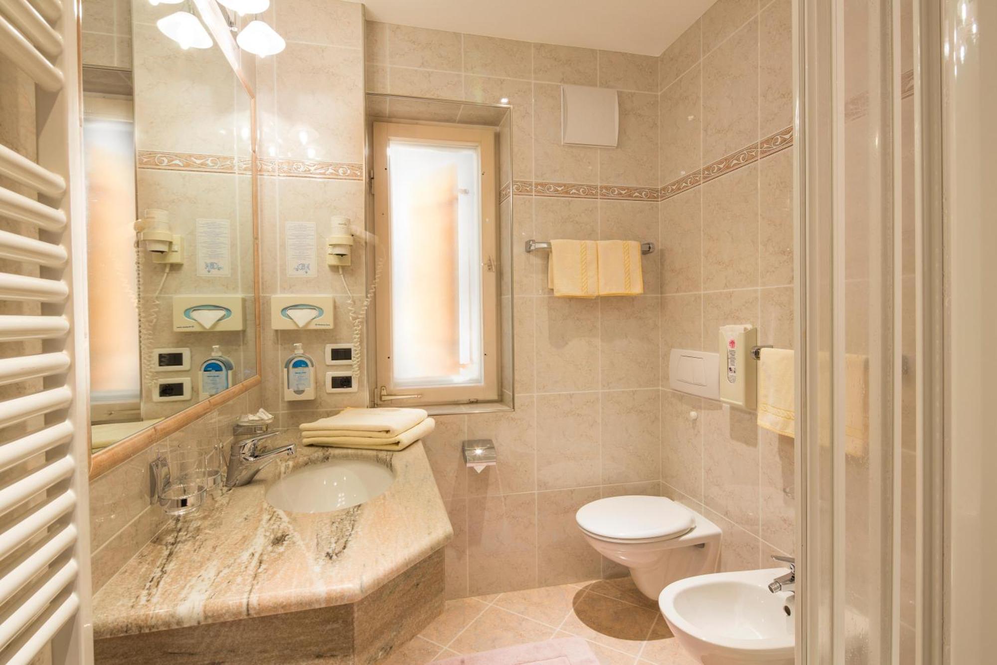 Hotel Maria Corvara In Badia Dış mekan fotoğraf