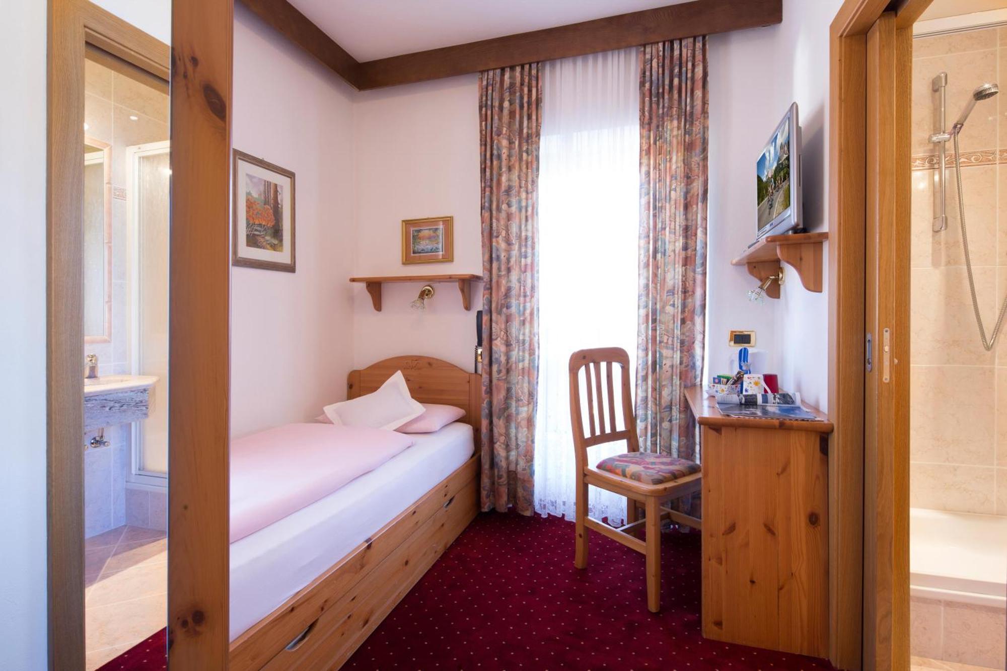 Hotel Maria Corvara In Badia Dış mekan fotoğraf
