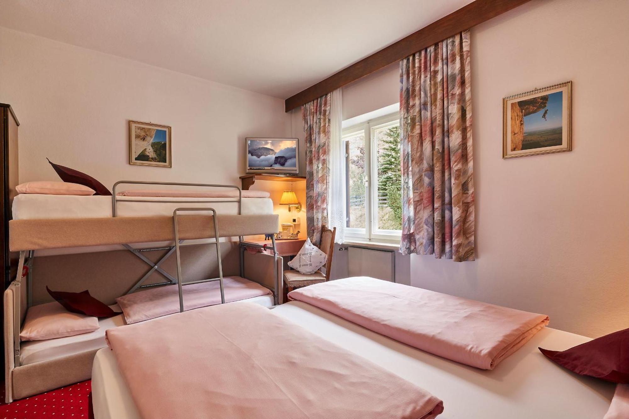 Hotel Maria Corvara In Badia Dış mekan fotoğraf