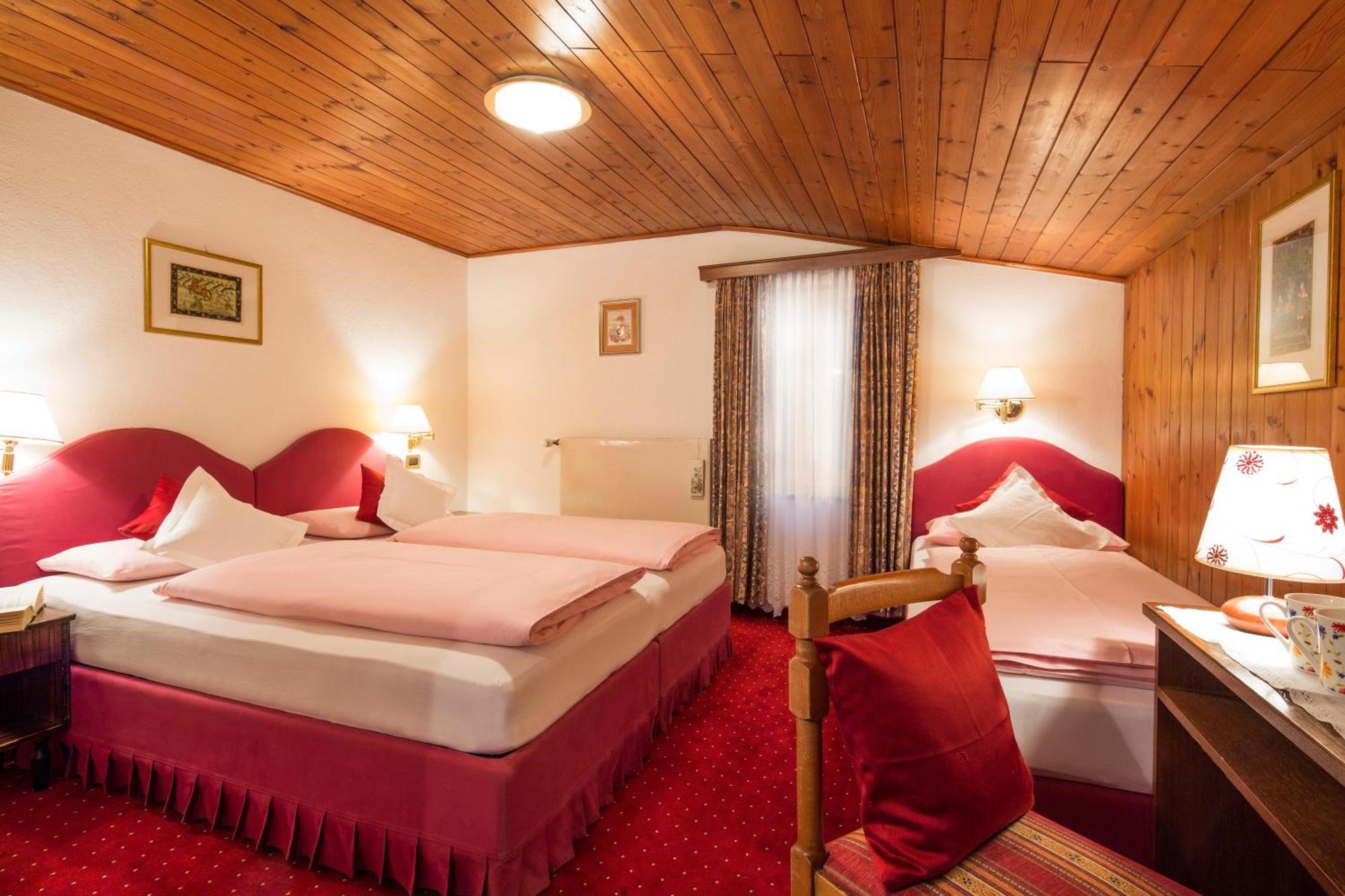 Hotel Maria Corvara In Badia Dış mekan fotoğraf