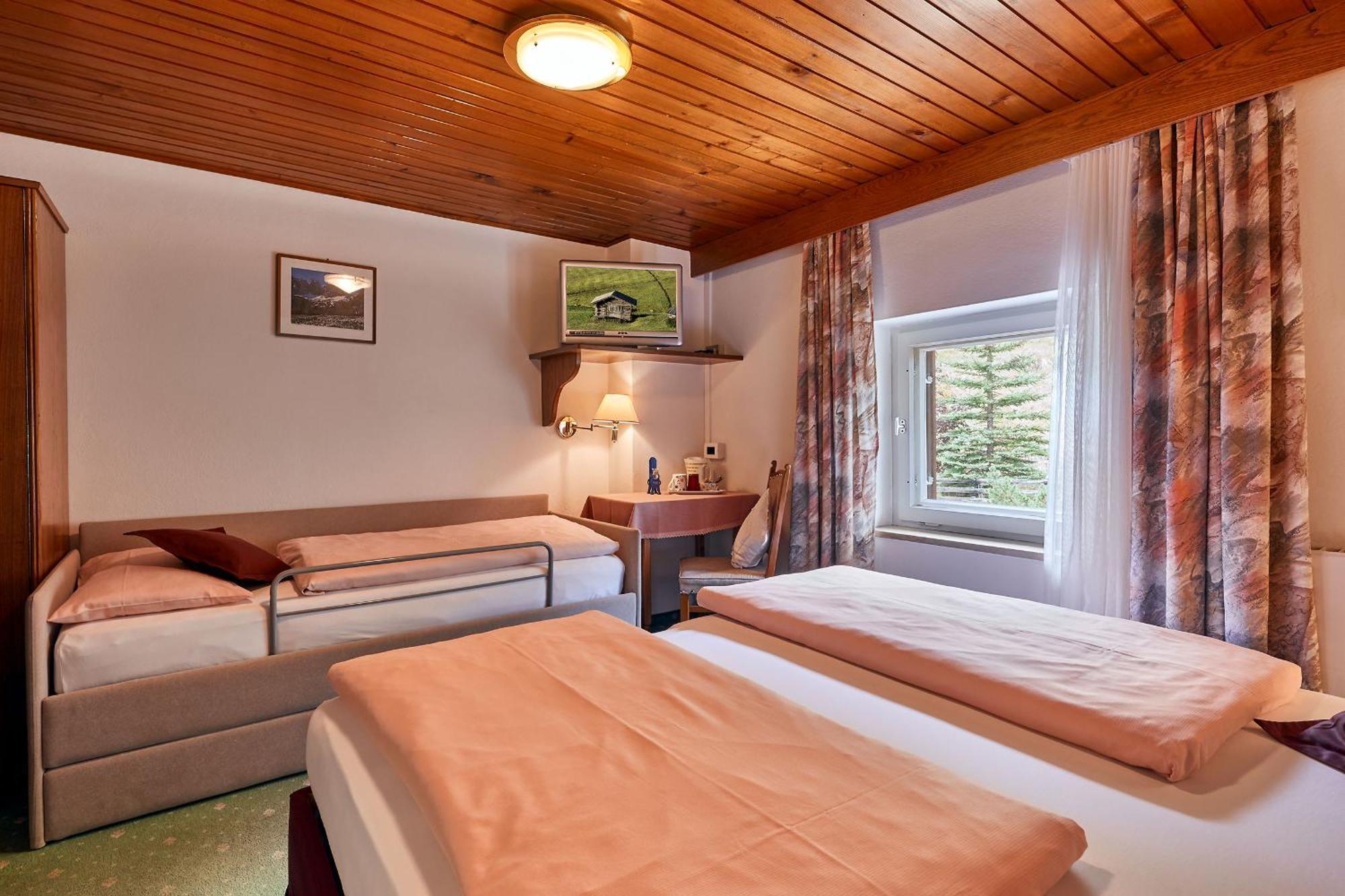 Hotel Maria Corvara In Badia Dış mekan fotoğraf